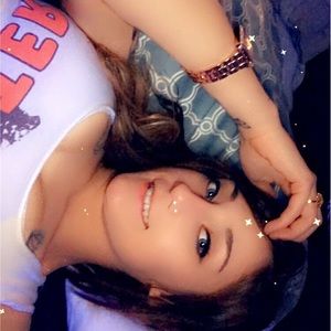 Meet your Posher, Madison